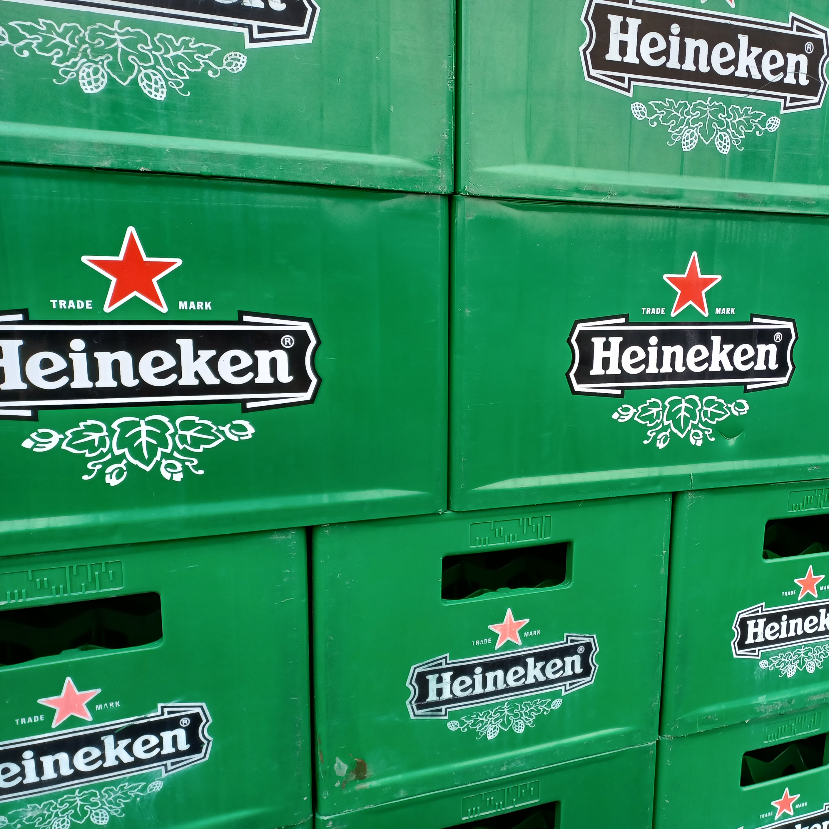 FNV Schort Staking Heineken Op, Maandagmiddag Eerst Weer Overleg - FNV